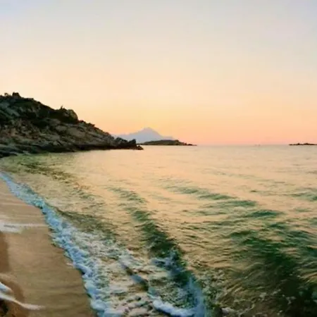 River Kriaritsi * Skala Sikias