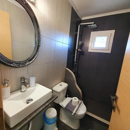 River Kriaritsi * Skála Sikiás